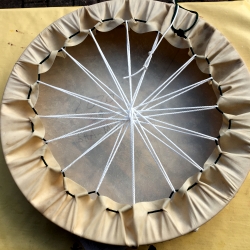 Tamburi di Luce Il tamburo Sciamanico Cordatura semplice in preparazione.